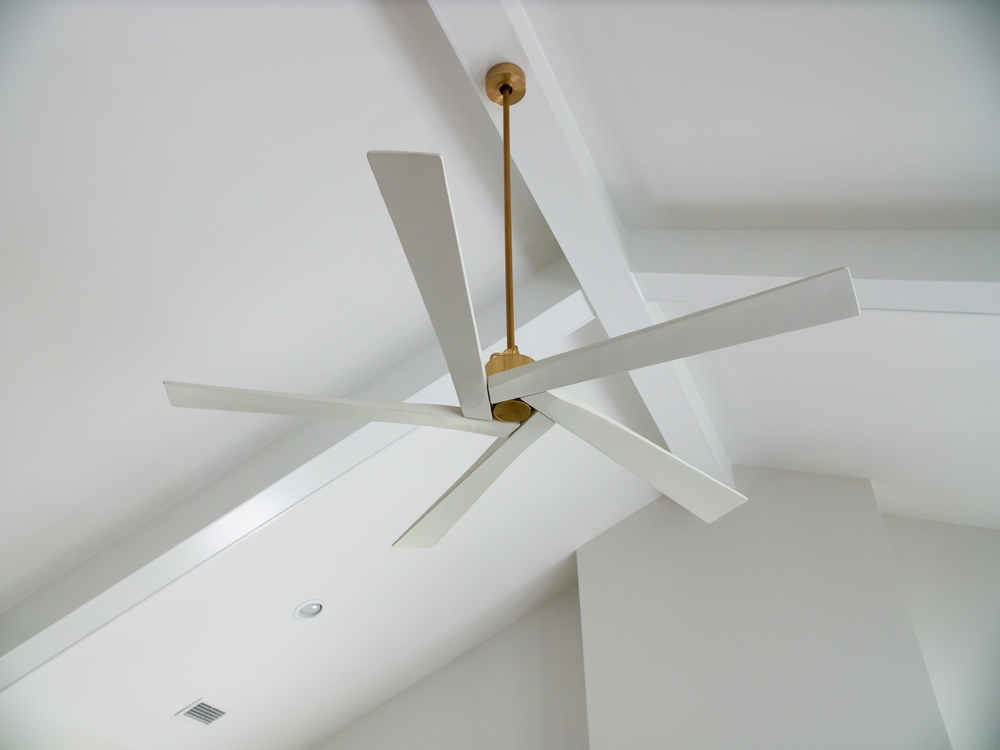 Ceiling Fan Installation Costs: A 2025 Complete Guide to Make the Right Choice